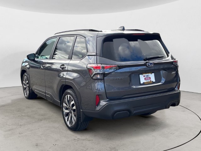 Used 2026 Subaru Forester Touring AWD/4WD image 7