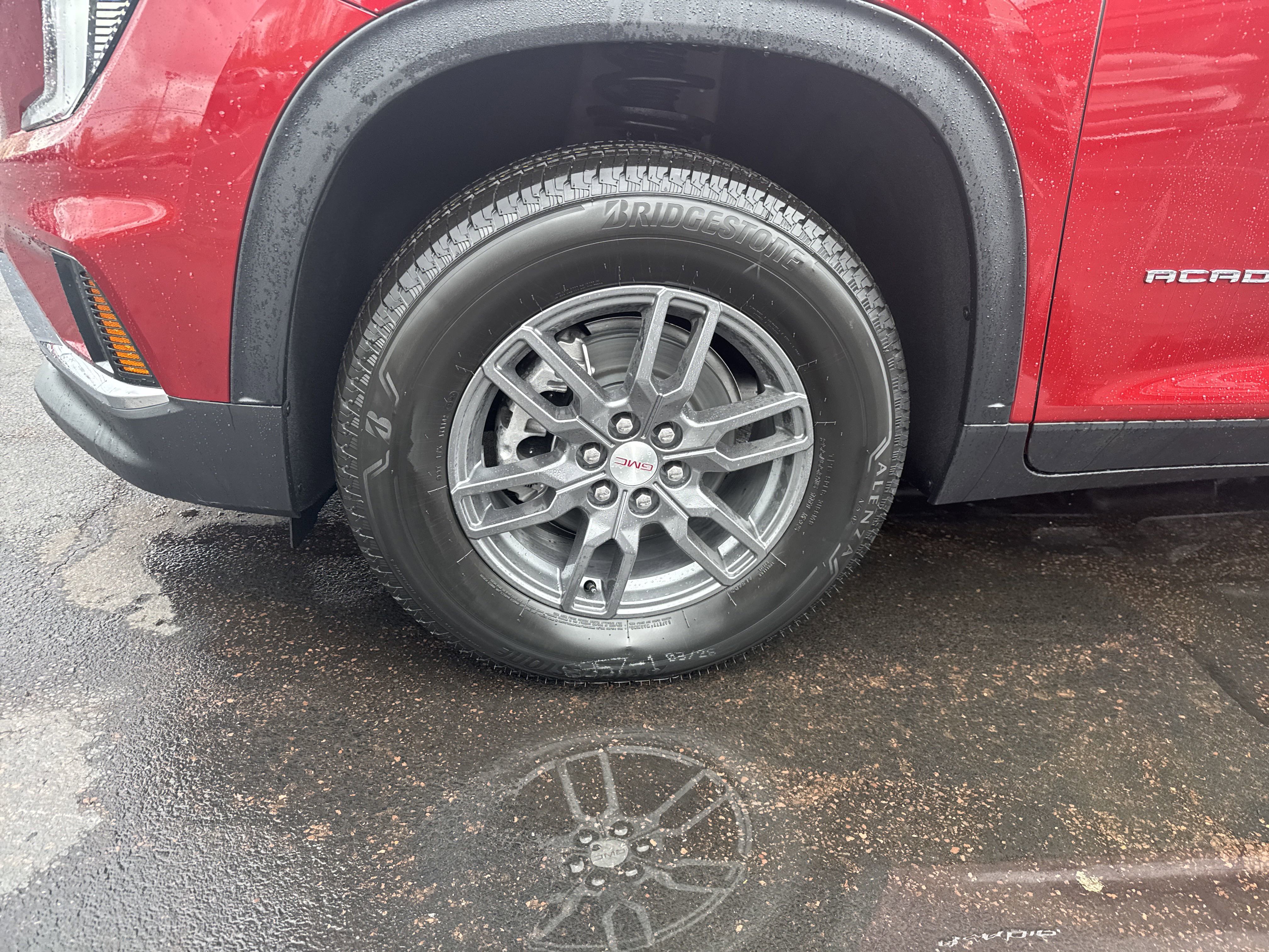 New 2025 GMC Acadia Elevation image 11