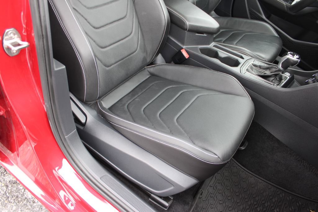 Used 2022 Volkswagen Jetta SEL image 25