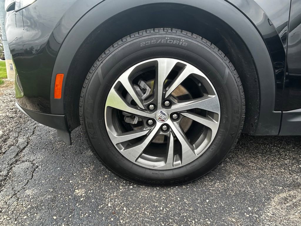 Used 2022 Buick Envision Essence w/ Technology Package I FWD image 29