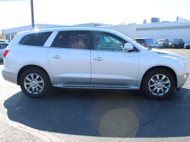 Used 2012 Buick Enclave Premium FWD image 5