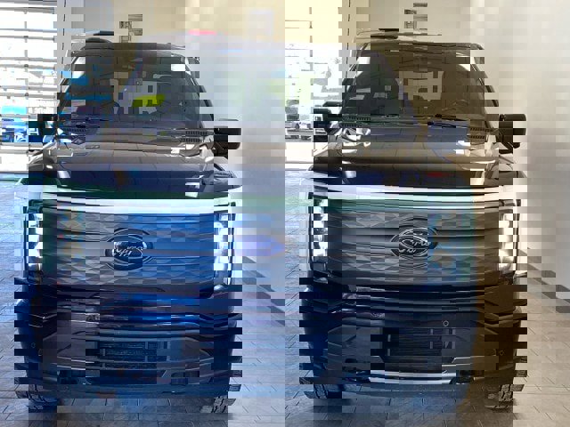 Used 2023 Ford F150 Lightning Lariat w/ Tow Technology Package image 3