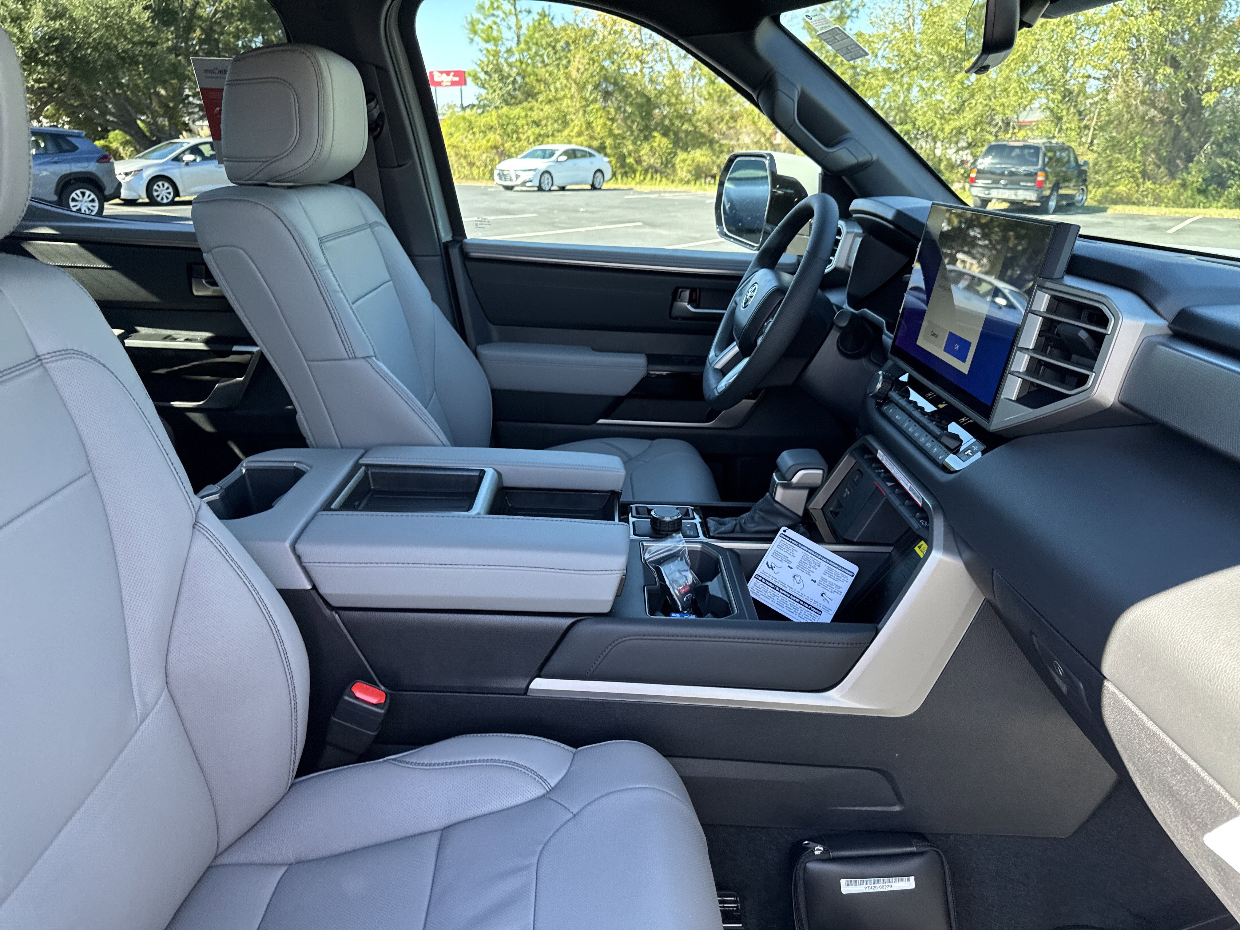 New 2026 Toyota Tundra Limited image 32