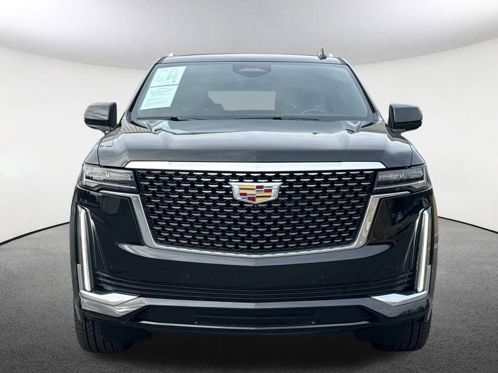 Used 2024 Cadillac Escalade ESV Premium Luxury image 9