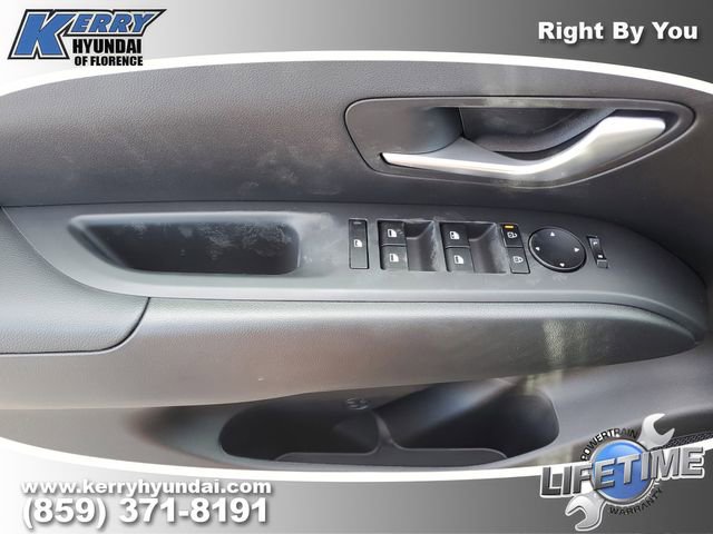 New 2026 Hyundai Tucson Blue SE image 20