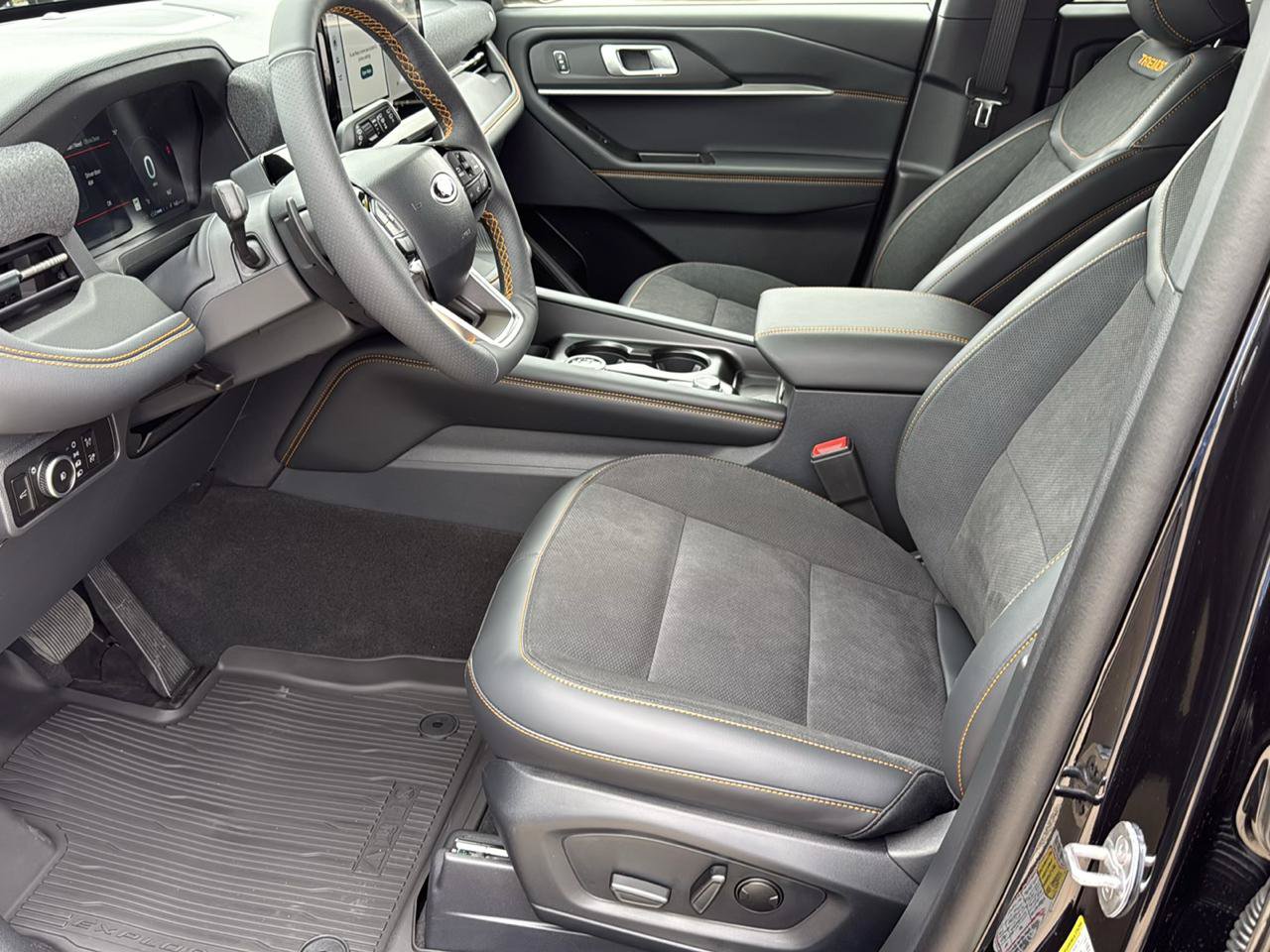 New 2026 Ford Explorer Tremor w/ Tremor Convenience Package AWD/4WD image 35