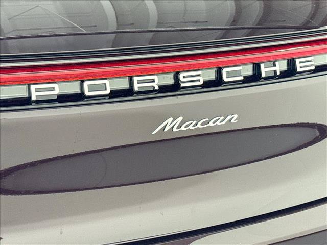 Used 2026 Porsche Macan AWD/4WD image 26