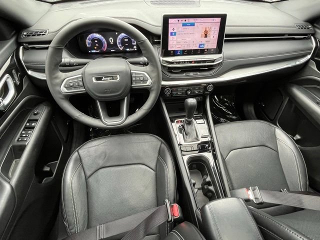 Used 2023 Jeep Compass High Altitude w/ Driver Assist Group I AWD/4WD image 11