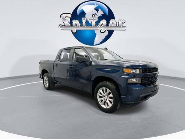 Used 2020 Chevrolet Silverado 1500 Custom w/ Custom Value Package image 2