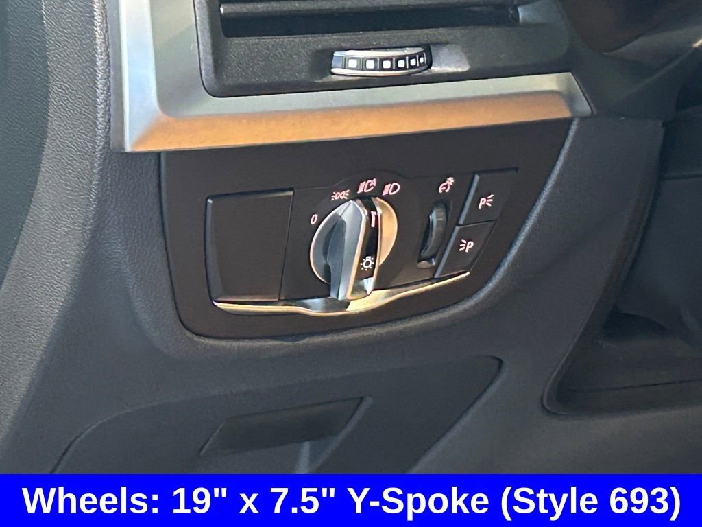 Used 2024 BMW X3 sDrive30i w/ Convenience Package image 38