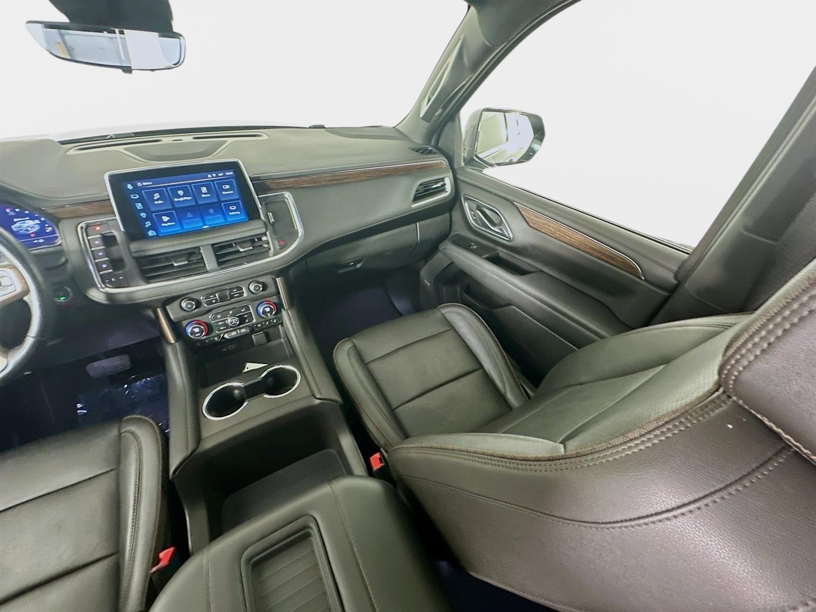 Used 2023 Chevrolet Tahoe High Country w/ Advanced Technology Package image 34