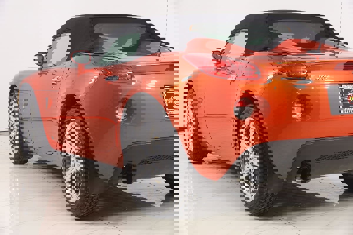 Used 2008 Pontiac Solstice GXP w/ Premium Package image 21