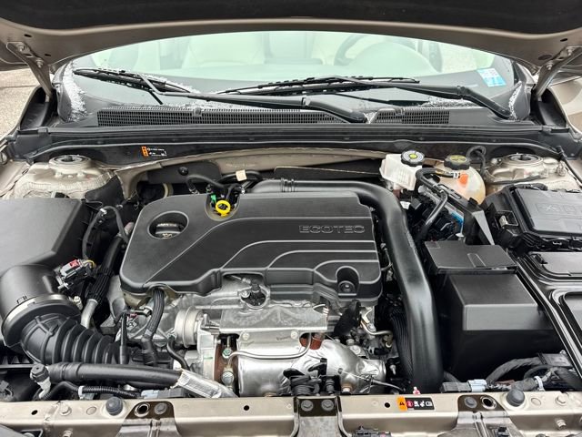 Used 2024 Chevrolet Malibu LT image 24