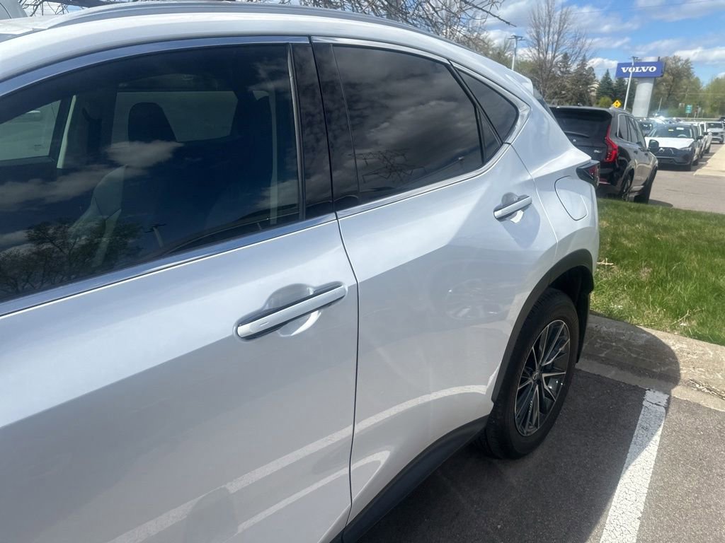 Used 2025 Lexus NX 350 AWD w/ Cold Area Package image 10