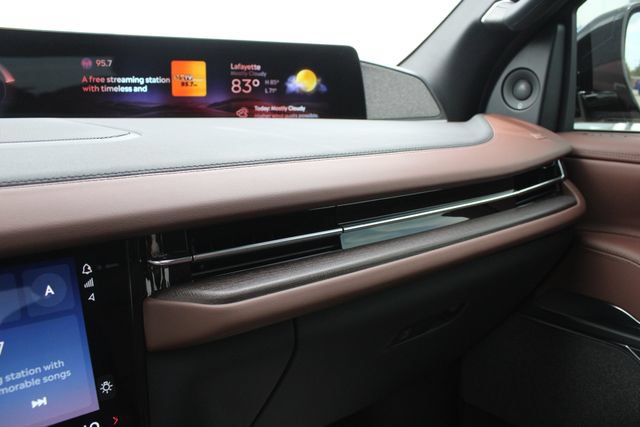 New 2026 Lincoln Navigator Reserve AWD/4WD image 18