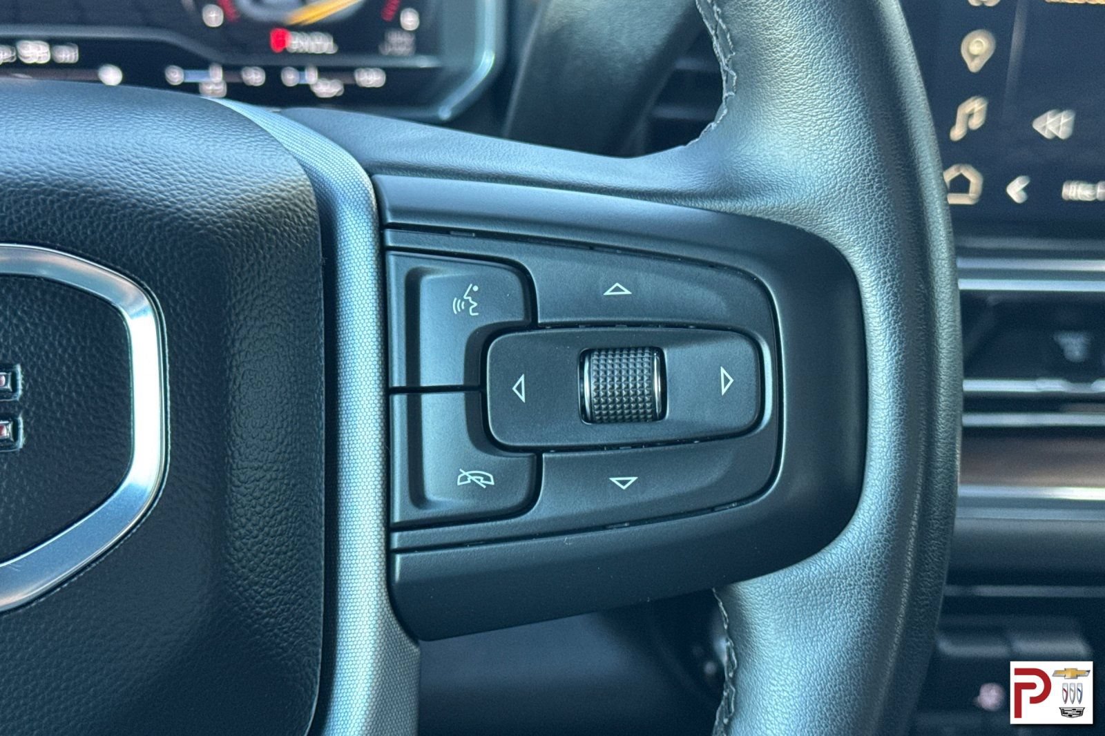 Used 2024 GMC Sierra 3500 SLT w/ SLT Convenience Package AWD/4WD image 29