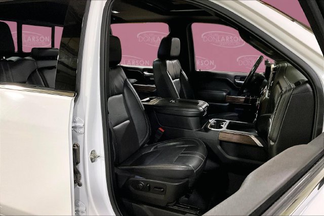 Used 2020 Chevrolet Silverado 2500 High Country w/ Technology Package AWD/4WD image 18
