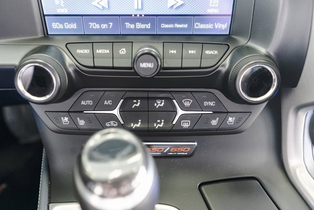 Used 2015 Chevrolet Corvette Z06 w/ 3LZ Preferred Equipment Group image 14