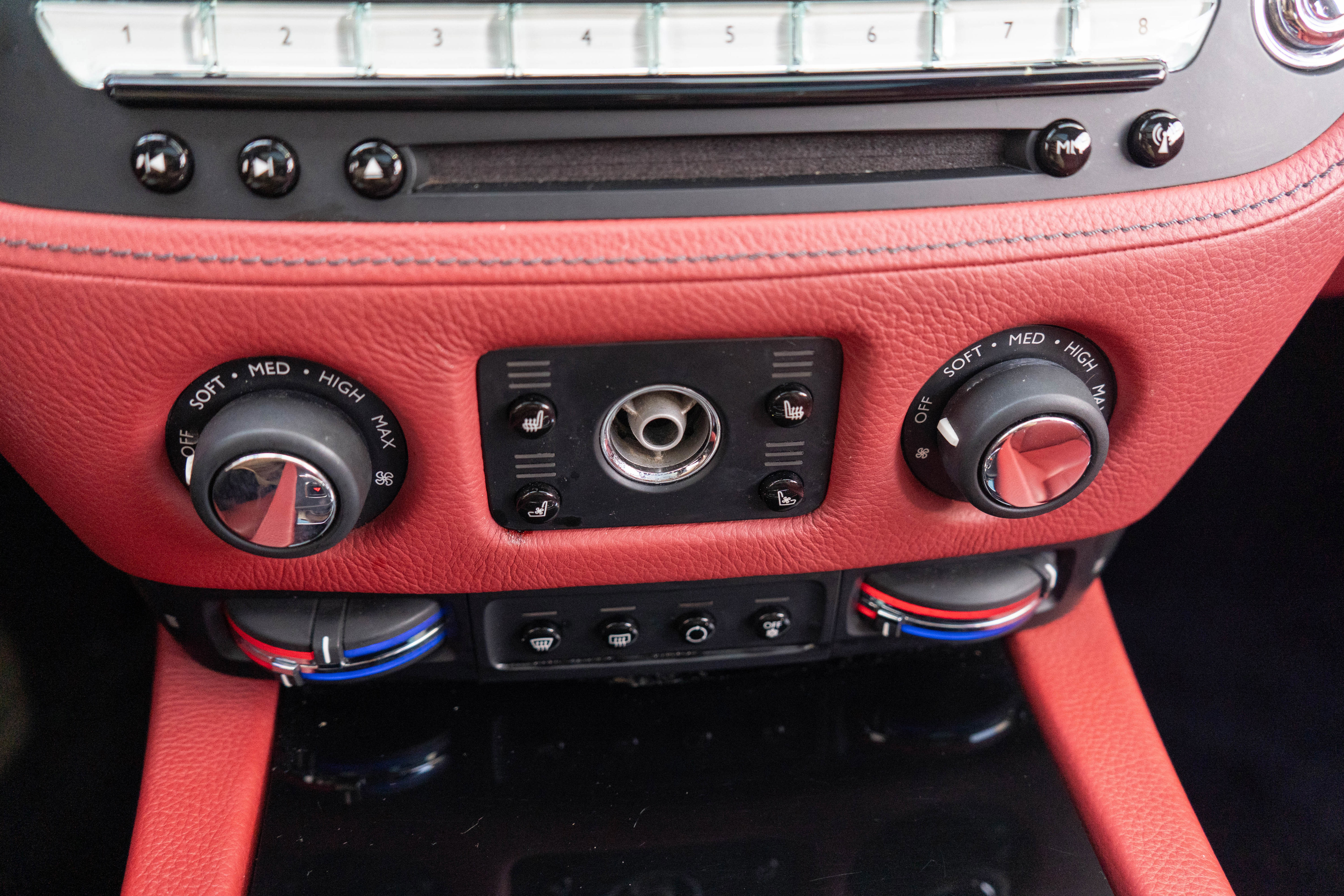 Used 2016 Rolls-Royce Ghost image 19