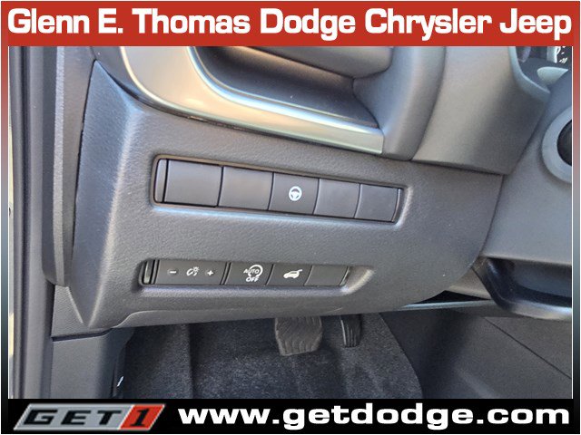 Used 2026 Nissan Rogue SV w/ SV Premium Package FWD image 19