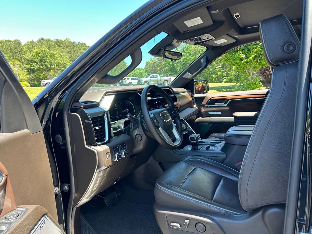 Used 2023 GMC Sierra 1500 Denali w/ Denali Reserve Package AWD/4WD image 44