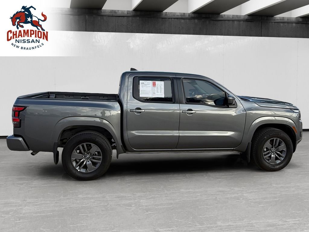Used 2025 Nissan Frontier SV RWD image 6