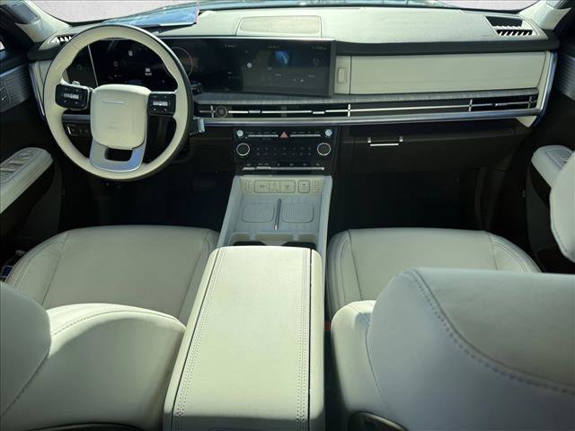 Certified 2025 Hyundai Santa Fe Calligraphy image 17