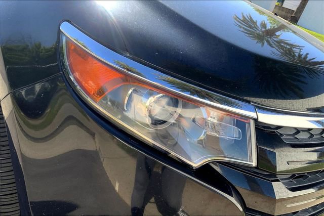 Used 2014 Ford Edge Sport w/ Driver Entry Package AWD/4WD image 28