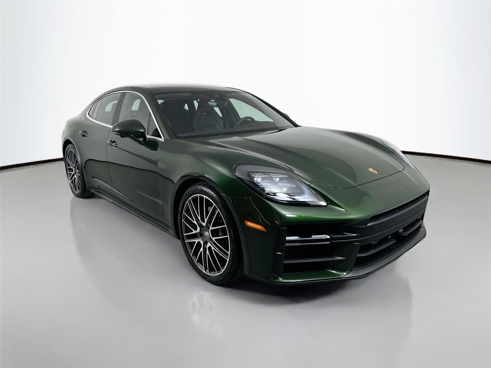 Certified 2026 Porsche Panamera 4 AWD/4WD image 9