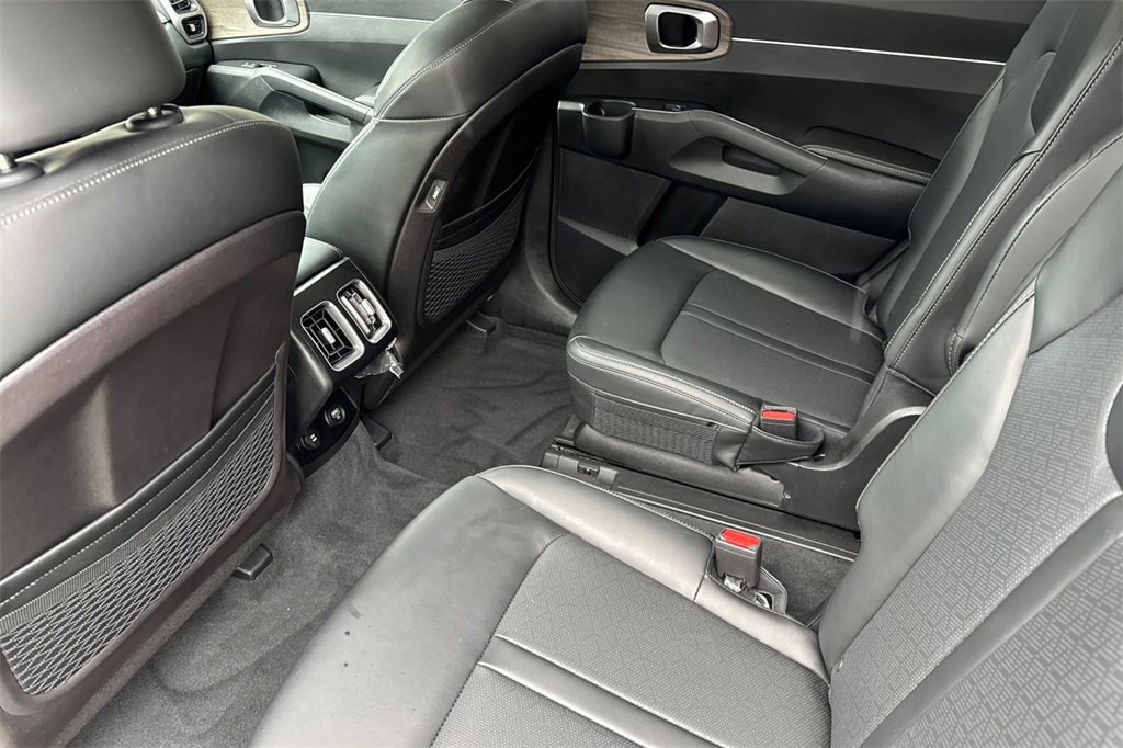 Used 2022 Kia Sorento X-Line EX image 5