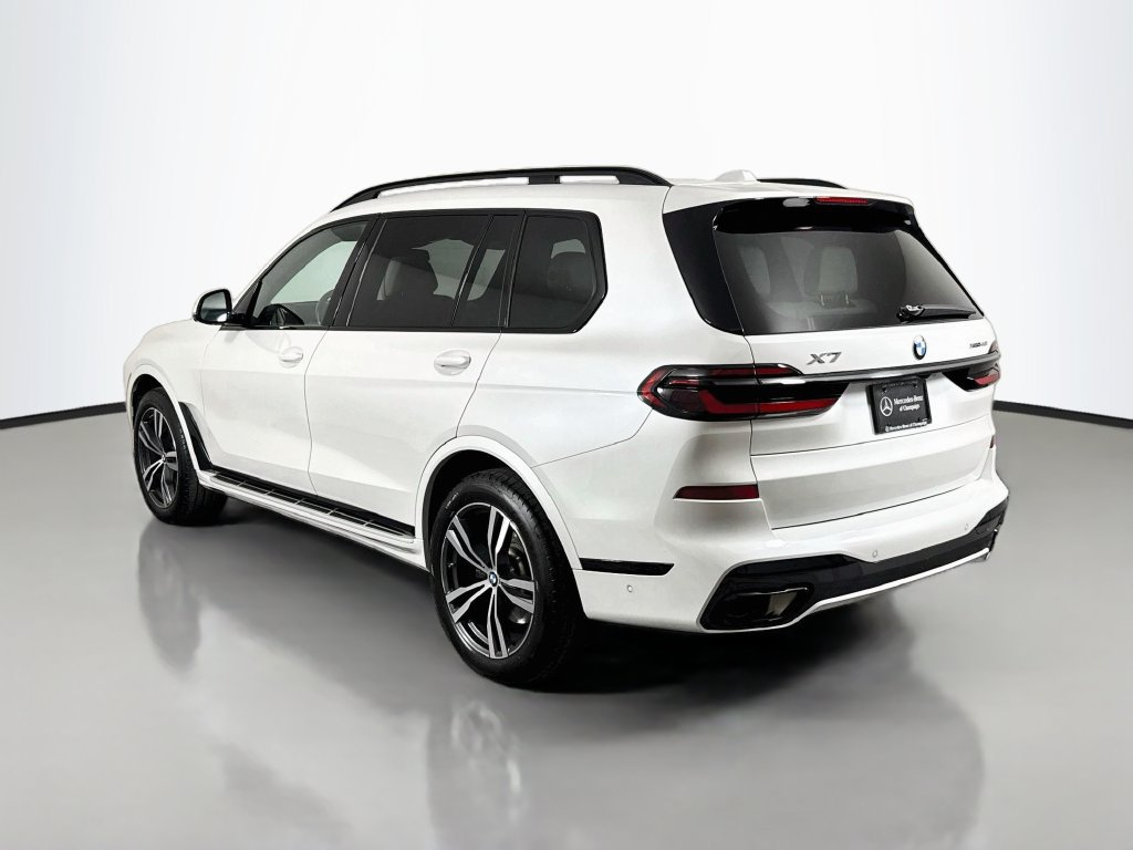 Used 2026 BMW X7 xDrive40i AWD/4WD image 5