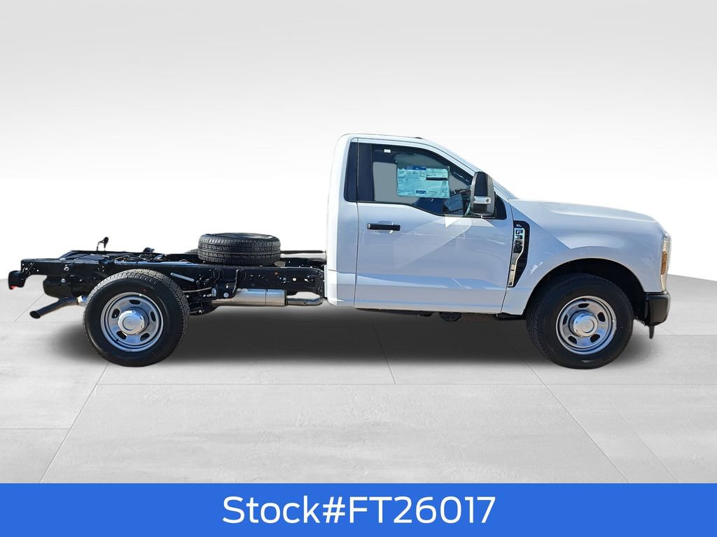 New 2026 Ford F350 XL image 2
