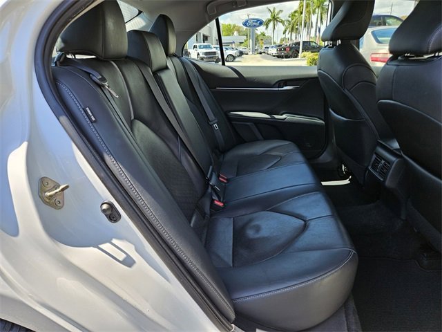 Used 2020 Toyota Camry XSE image 13