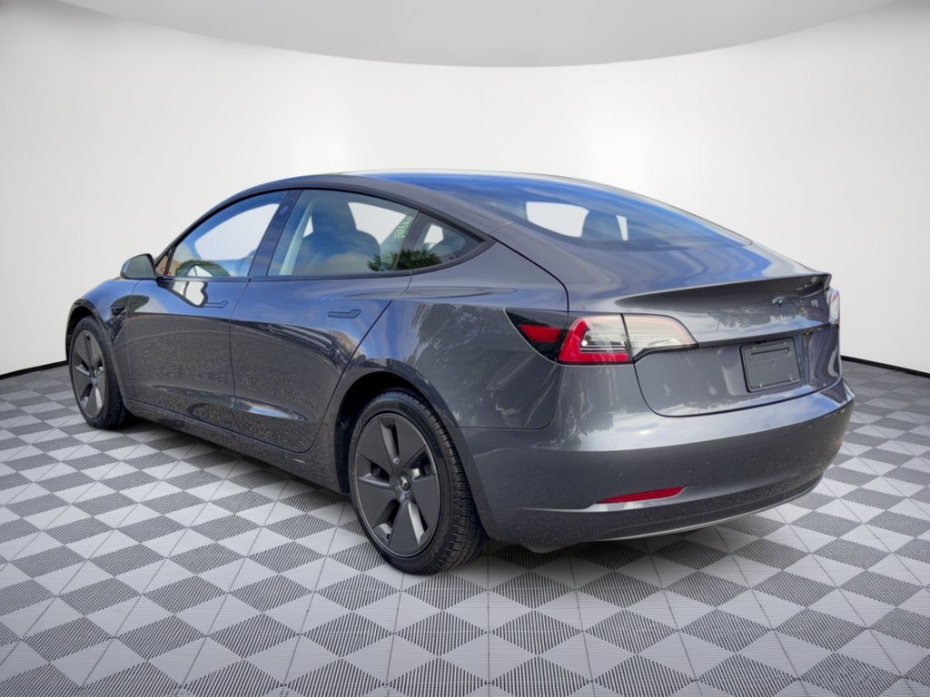 Used 2023 Tesla Model 3 Standard Range RWD image 3