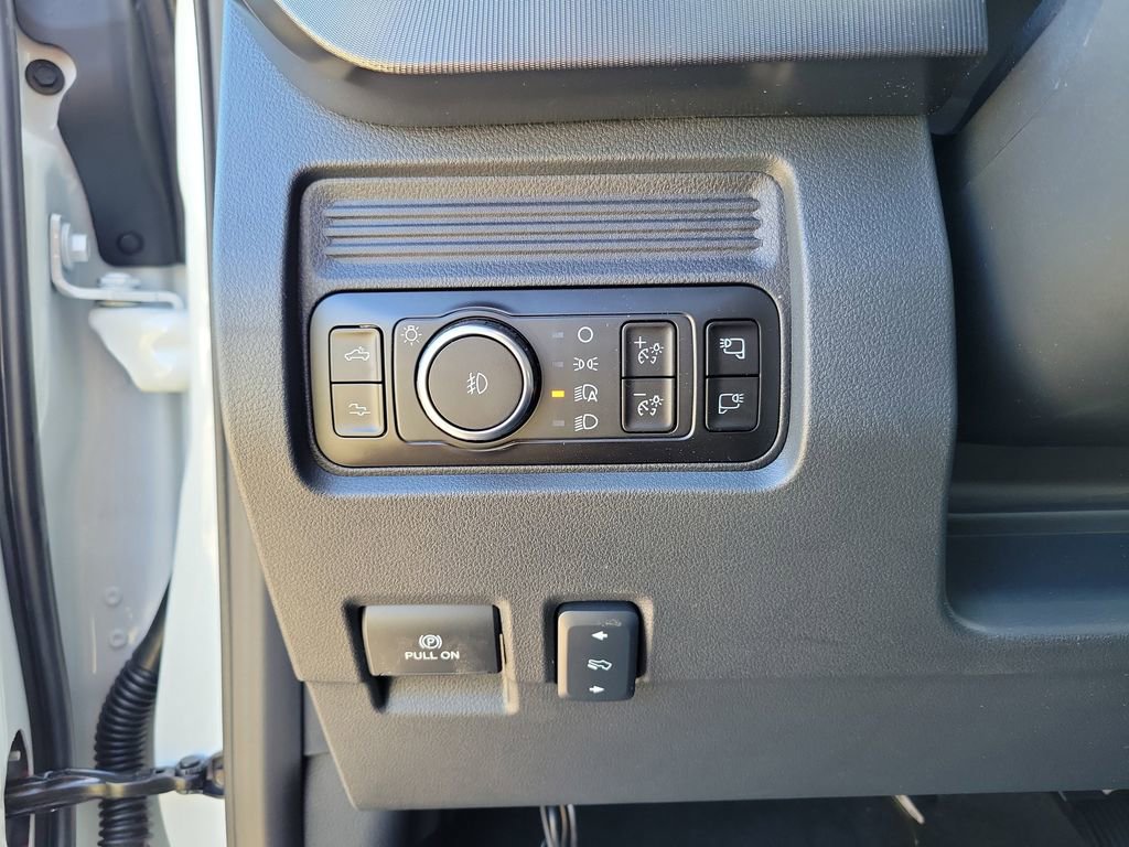 New 2026 Ford F350 Platinum AWD/4WD image 11