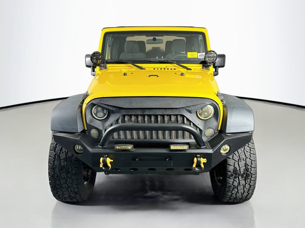 Used 2016 Jeep Wrangler Sport w/ Connectivity Group AWD/4WD image 2