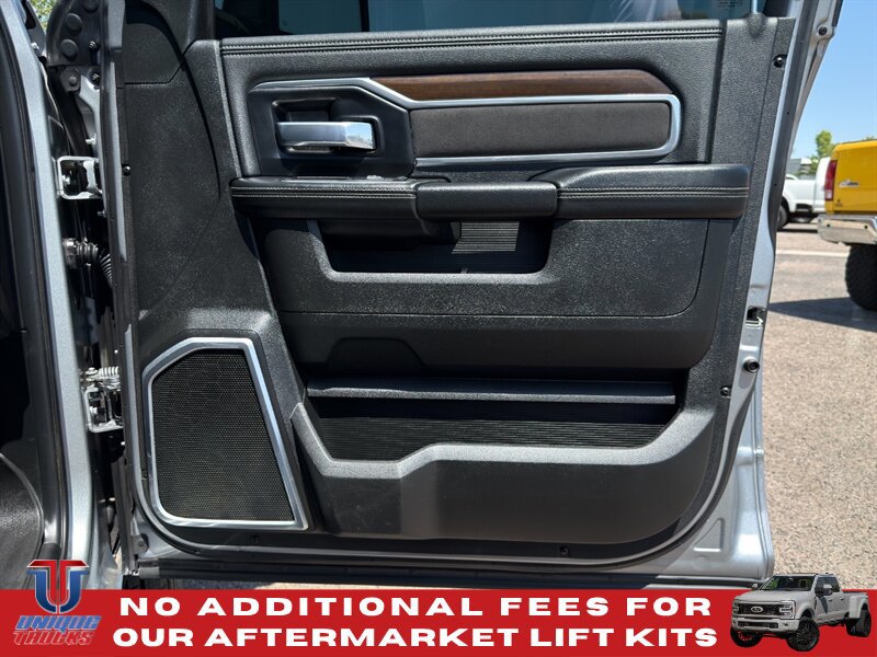 Used 2023 RAM 3500 Laramie AWD/4WD image 29