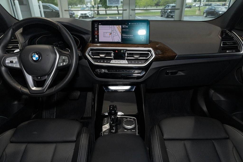 Used 2023 BMW X3 xDrive30i w/ Premium Package w/ZPA AWD/4WD image 2