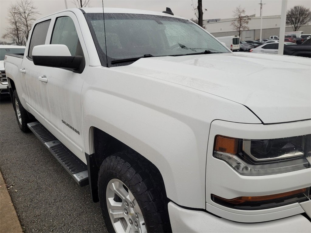 Used 2018 Chevrolet Silverado 1500 LT w/ All Star Edition image 9