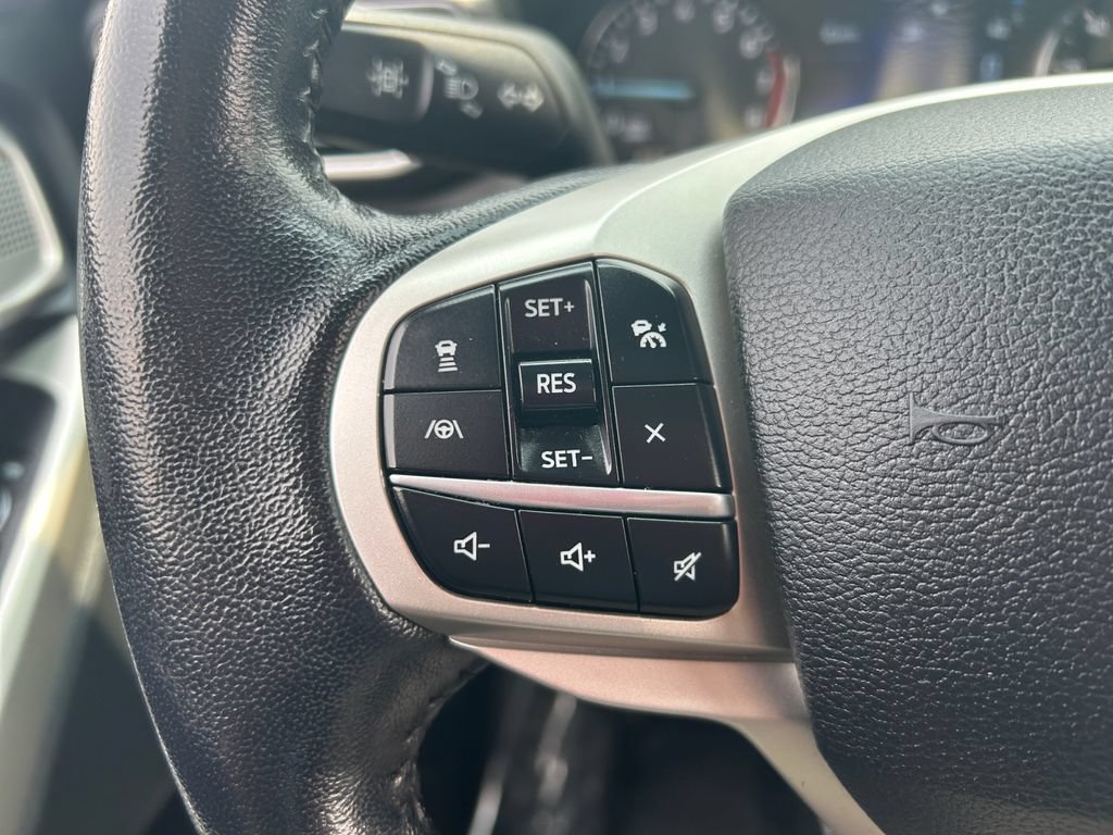 Used 2021 Ford Explorer Limited AWD/4WD image 18