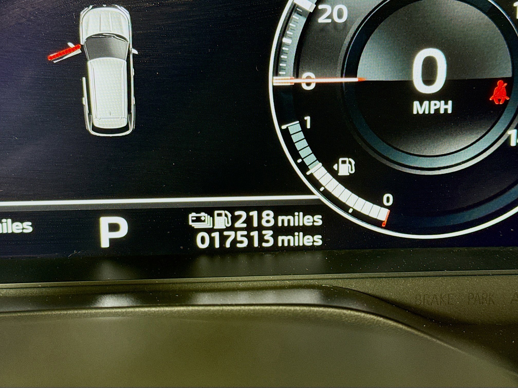 Used 2023 Mitsubishi Outlander SE image 16