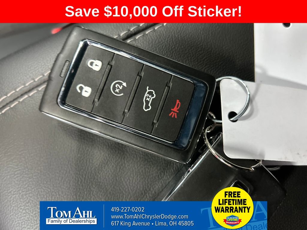 New 2025 Jeep Grand Cherokee L Laredo image 20