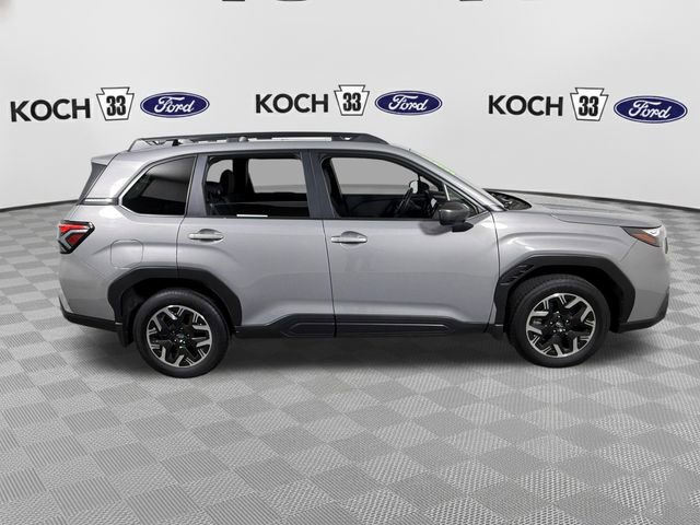 Used 2025 Subaru Forester Premium w/ Convenience Package #2 AWD/4WD image 9