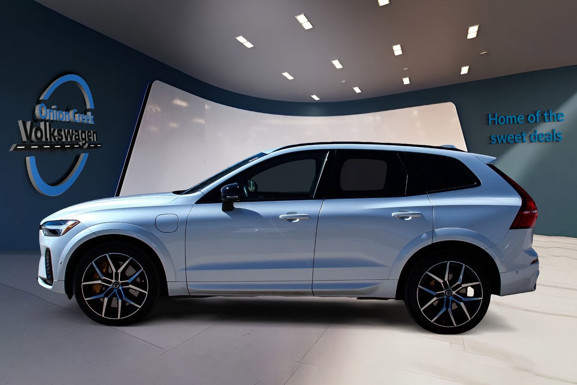 Used 2022 Volvo XC60 T8 Polestar w/ Protection Package Premier AWD/4WD image 7