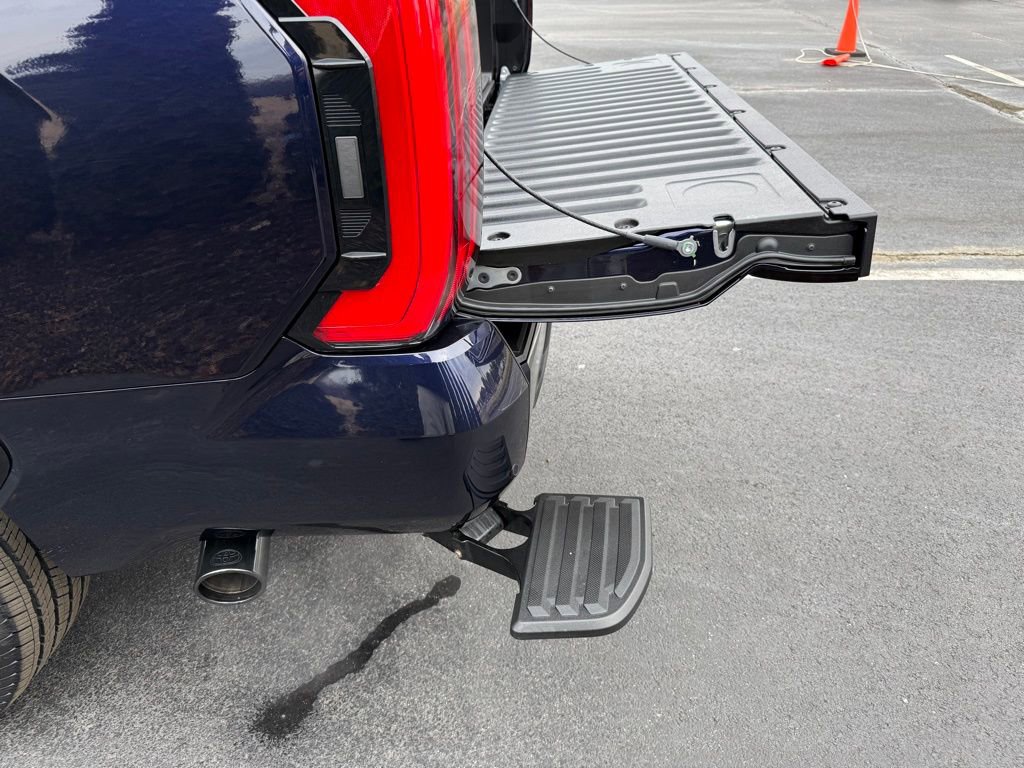 New 2026 Toyota Tundra Platinum image 39