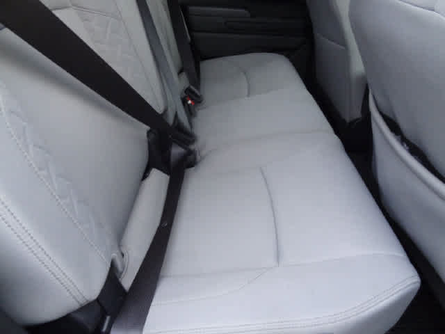 Used 2024 Toyota Tacoma SR5 AWD/4WD image 9