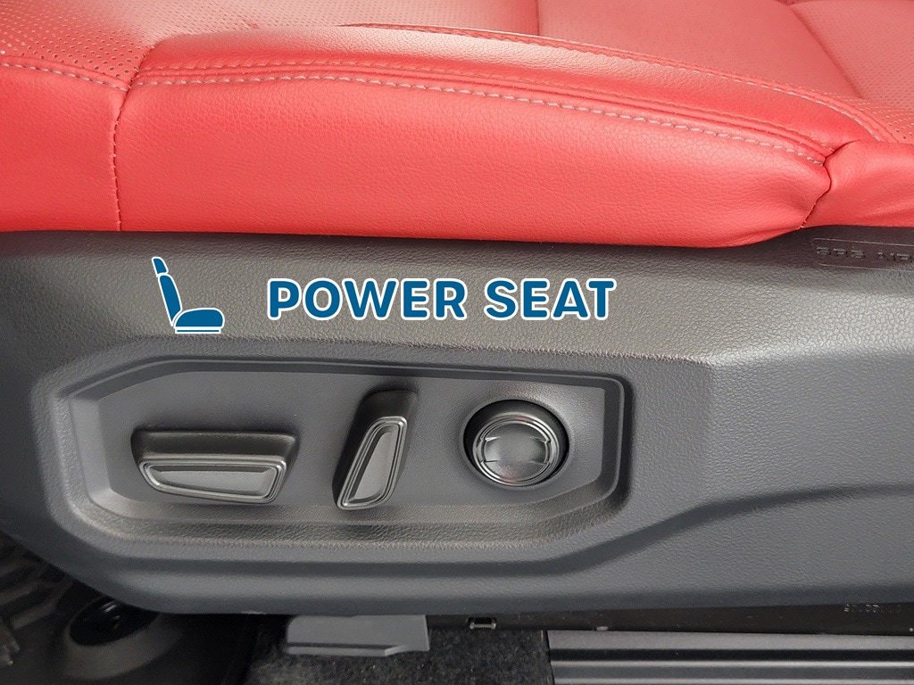 Used 2025 Toyota Tundra TRD Pro AWD/4WD image 16