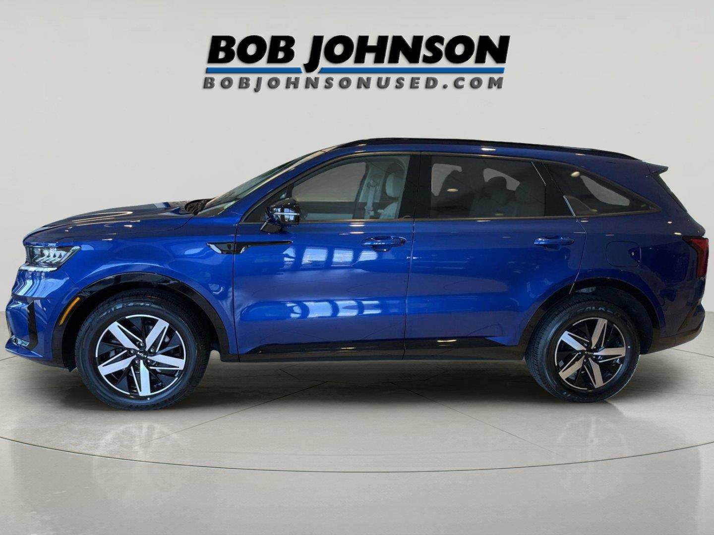 Used 2023 Kia Sorento S w/ Panoramic Sunroof Package FWD image 4