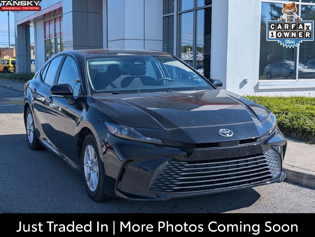 Used 2025 Toyota Camry LE FWD image 1
