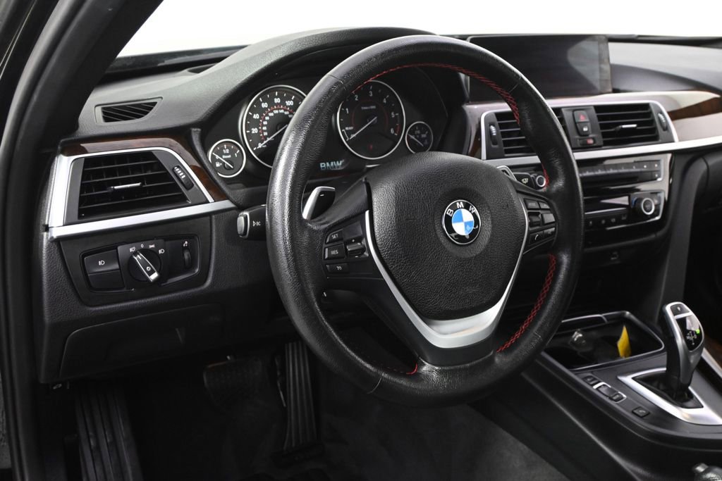 Used 2017 BMW 328d xDrive Sedan image 11